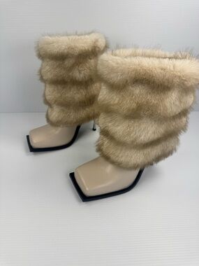 AKIRA CHINMAYI Beige Faux Fur Square Toe Stiletto Ankle Boots NIB